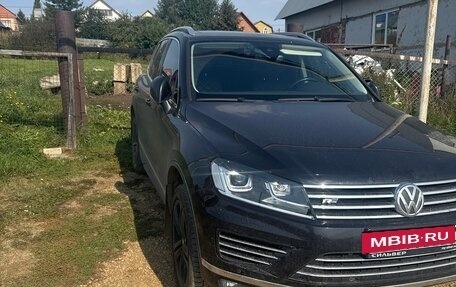 Volkswagen Touareg III, 2017 год, 2 750 000 рублей, 2 фотография