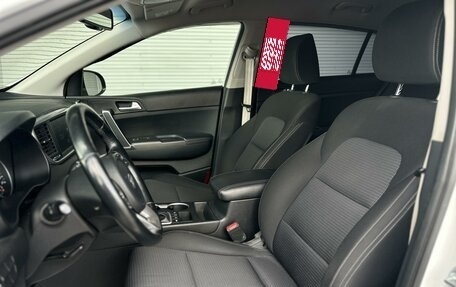 KIA Sportage IV рестайлинг, 2021 год, 2 490 000 рублей, 10 фотография