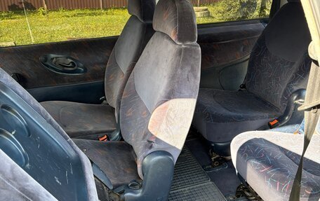SEAT Alhambra II рестайлинг, 2000 год, 370 000 рублей, 19 фотография