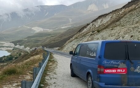 Volkswagen Caravelle T5, 2006 год, 1 250 000 рублей, 2 фотография