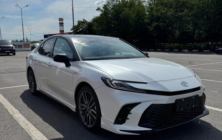 Toyota Camry, 2024 год, 3 500 000 рублей, 2 фотография