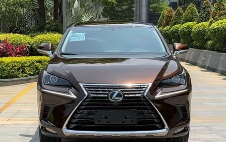 Lexus NX I, 2019 год, 2 180 000 рублей, 2 фотография