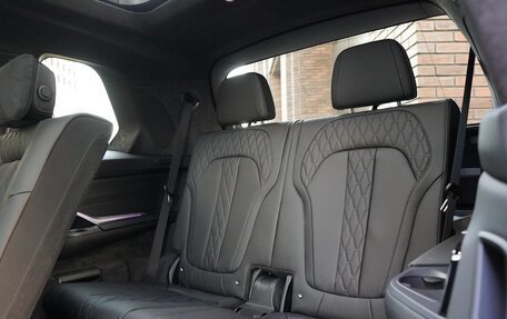 BMW X7, 2026 год, 18 850 000 рублей, 31 фотография