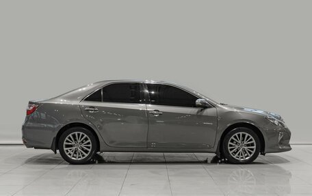 Toyota Camry, 2016 год, 2 050 000 рублей, 5 фотография