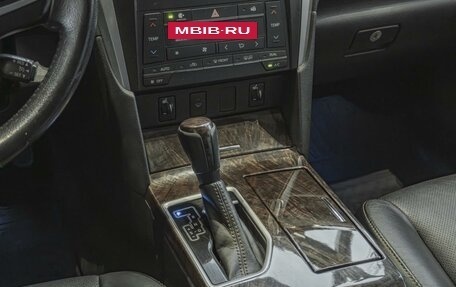 Toyota Camry, 2016 год, 2 050 000 рублей, 14 фотография