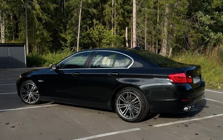 BMW 5 серия, 2012 год, 1 590 000 рублей, 2 фотография