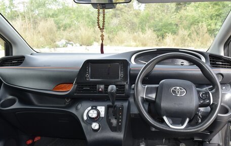 Toyota Sienta II, 2016 год, 1 350 000 рублей, 5 фотография