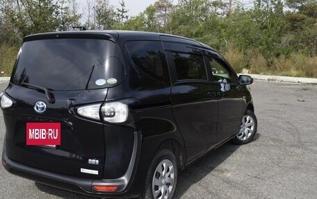 Toyota Sienta II, 2016 год, 1 350 000 рублей, 3 фотография