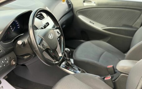 Hyundai Solaris II рестайлинг, 2015 год, 880 000 рублей, 20 фотография