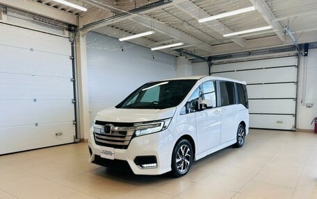 Honda Stepwgn IV, 2021 год, 2 229 000 рублей, 3 фотография