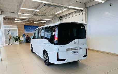 Honda Stepwgn IV, 2021 год, 2 229 000 рублей, 5 фотография