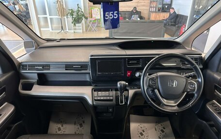 Honda Stepwgn IV, 2021 год, 2 229 000 рублей, 17 фотография