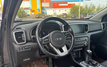KIA Sportage IV рестайлинг, 2020 год, 2 350 000 рублей, 16 фотография