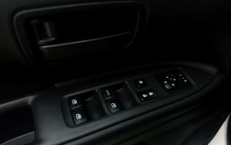 Mitsubishi Outlander III рестайлинг 3, 2015 год, 1 800 000 рублей, 8 фотография
