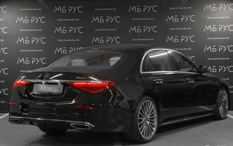 Mercedes-Benz S-Класс, 2024 год, 18 930 000 рублей, 3 фотография