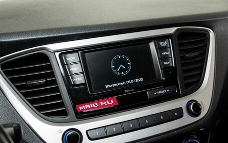 Hyundai Solaris II рестайлинг, 2018 год, 1 348 000 рублей, 10 фотография