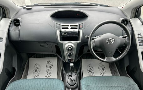 Toyota Vitz, 2007 год, 549 999 рублей, 17 фотография