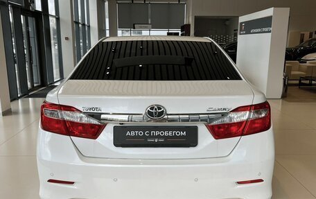 Toyota Camry, 2014 год, 1 430 000 рублей, 5 фотография