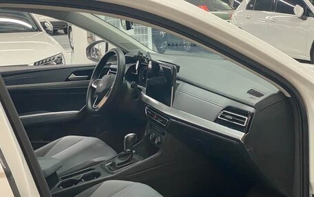 Volkswagen Lavida, 2022 год, 1 260 000 рублей, 7 фотография