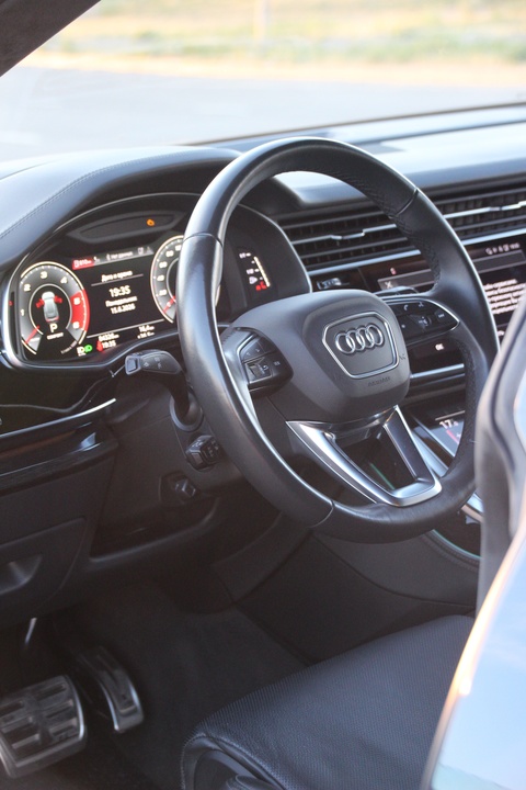 Audi Q8 I, 2021 год, 8 436 549 рублей, 12 фотография