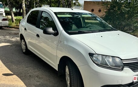 Renault Logan II, 2017 год, 655 000 рублей, 7 фотография