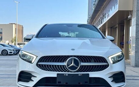 Mercedes-Benz A-Класс, 2021 год, 1 693 000 рублей, 2 фотография