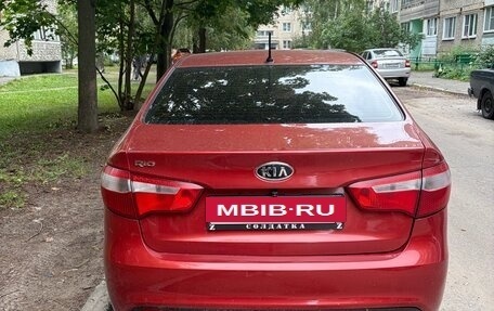 KIA Rio III рестайлинг, 2012 год, 550 000 рублей, 4 фотография