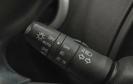 Nissan Note II рестайлинг, 2011 год, 930 000 рублей, 20 фотография