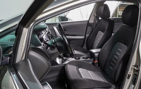 KIA cee'd III, 2013 год, 1 049 000 рублей, 10 фотография