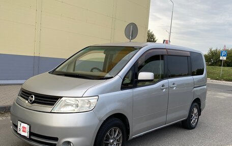 Nissan Serena III, 2005 год, 945 000 рублей, 1 фотография
