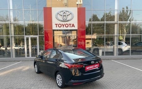 Hyundai Solaris II рестайлинг, 2021 год, 1 825 000 рублей, 7 фотография