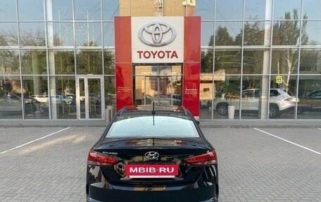 Hyundai Solaris II рестайлинг, 2021 год, 1 825 000 рублей, 6 фотография