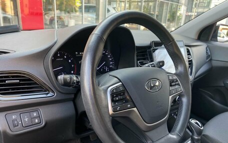Hyundai Solaris II рестайлинг, 2021 год, 1 825 000 рублей, 14 фотография