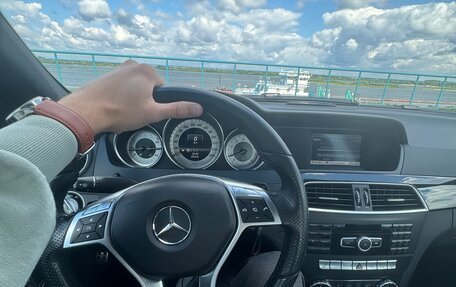 Mercedes-Benz C-Класс, 2013 год, 1 690 000 рублей, 17 фотография