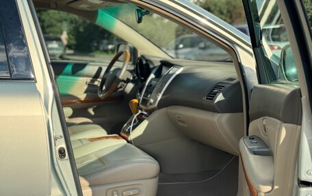 Lexus RX II рестайлинг, 2004 год, 1 599 000 рублей, 7 фотография