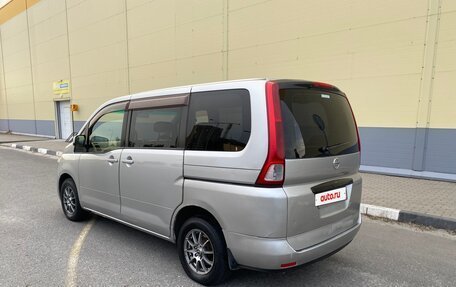 Nissan Serena III, 2005 год, 945 000 рублей, 3 фотография