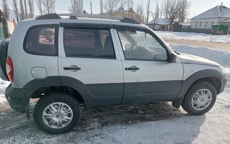 Chevrolet Niva I рестайлинг, 2011 год, 370 000 рублей, 4 фотография