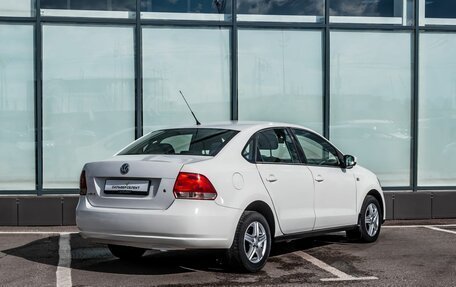 Volkswagen Polo VI (EU Market), 2011 год, 650 000 рублей, 2 фотография