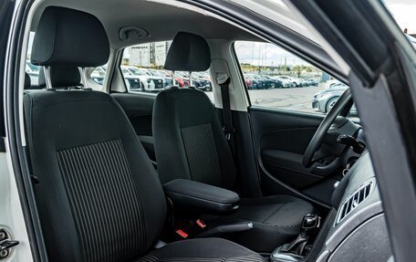 Volkswagen Polo VI (EU Market), 2011 год, 650 000 рублей, 12 фотография
