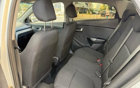 KIA Rio III рестайлинг, 2015 год, 980 000 рублей, 11 фотография