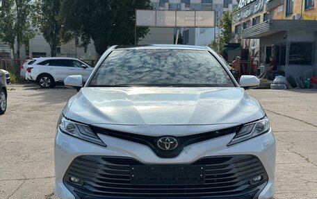 Toyota Camry, 2019 год, 3 250 000 рублей, 3 фотография