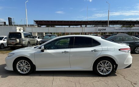 Toyota Camry, 2019 год, 3 250 000 рублей, 9 фотография