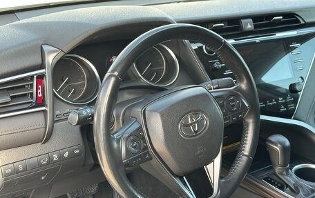 Toyota Camry, 2019 год, 3 250 000 рублей, 15 фотография