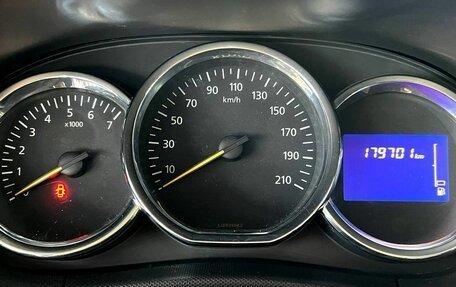 Renault Duster I рестайлинг, 2017 год, 1 320 000 рублей, 20 фотография