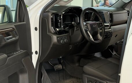 Chevrolet Silverado, 2023 год, 6 690 000 рублей, 13 фотография