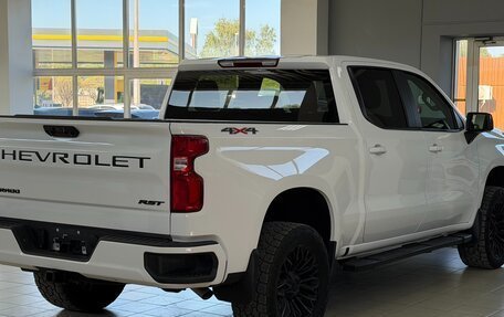 Chevrolet Silverado, 2023 год, 6 690 000 рублей, 10 фотография