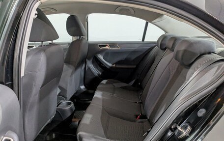 Volkswagen Jetta VI, 2014 год, 1 300 000 рублей, 2 фотография