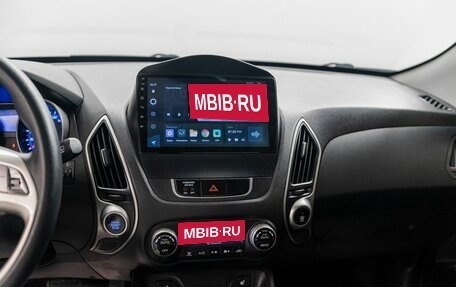 Hyundai Tucson III, 2012 год, 1 175 000 рублей, 12 фотография