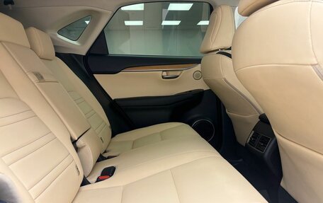 Lexus NX I, 2017 год, 2 595 000 рублей, 23 фотография