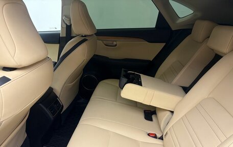 Lexus NX I, 2017 год, 2 595 000 рублей, 22 фотография